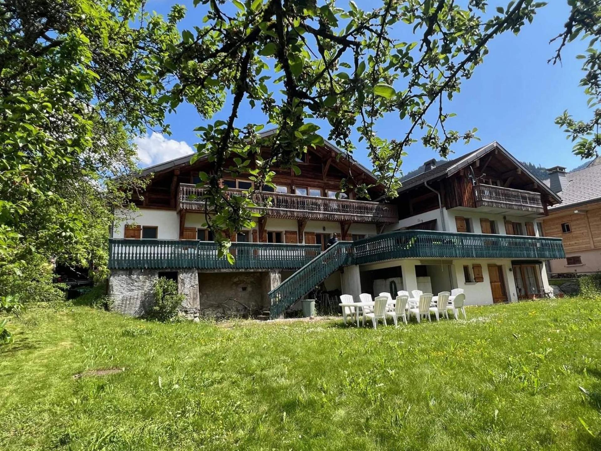 La Ferme Du Chateau Abondance Exterior foto